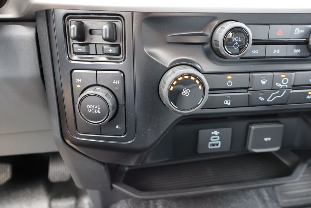 2026 Ford F-550SD XL DRW Chassis
