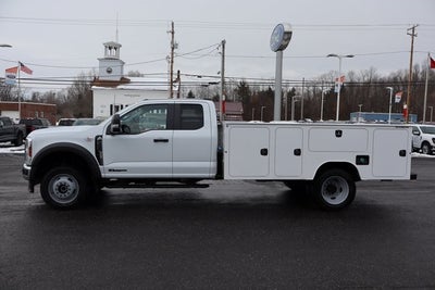 2026 Ford F-550SD XL DRW w/11' ABCO S-Series Service Body