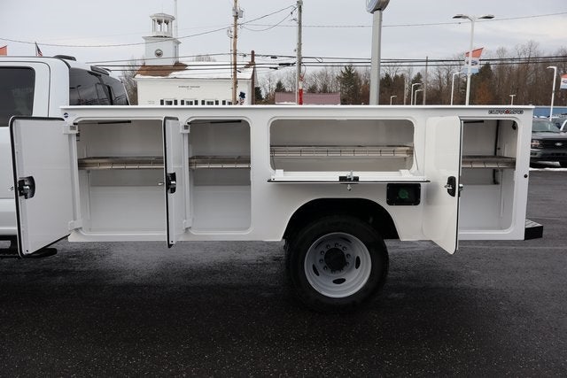 2026 Ford F-550SD XL DRW w/11' ABCO S-Series Service Body