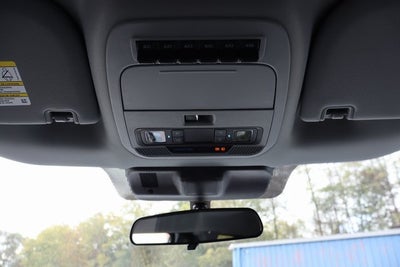 2026 Ford F-550SD XL DRW w/11' ABCO S-Series Service Body