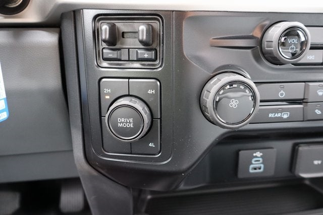 2026 Ford F-550SD XL DRW w/11' ABCO S-Series Service Body