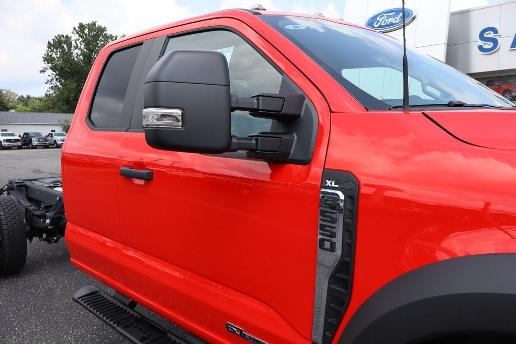 2026 Ford F-550SD XL DRW Chassis