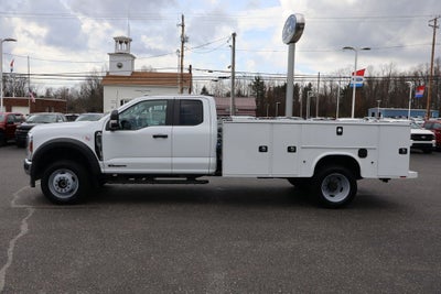 2026 Ford F-550SD XL DRW w/11' Knapheide Service Body