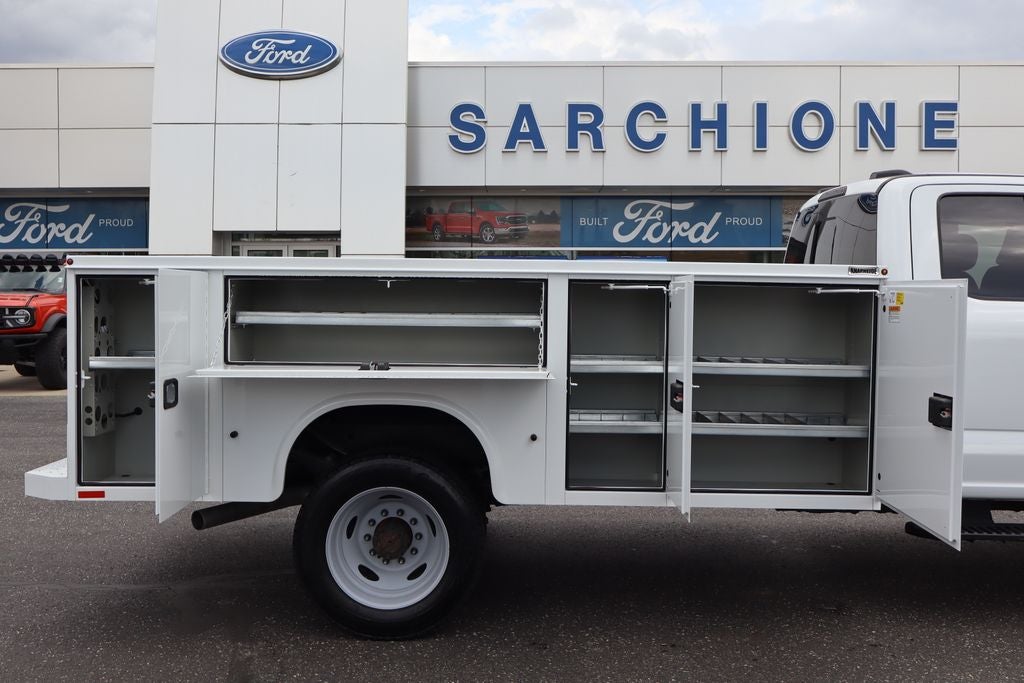 2026 Ford F-550SD XL DRW w/11' Knapheide Service Body