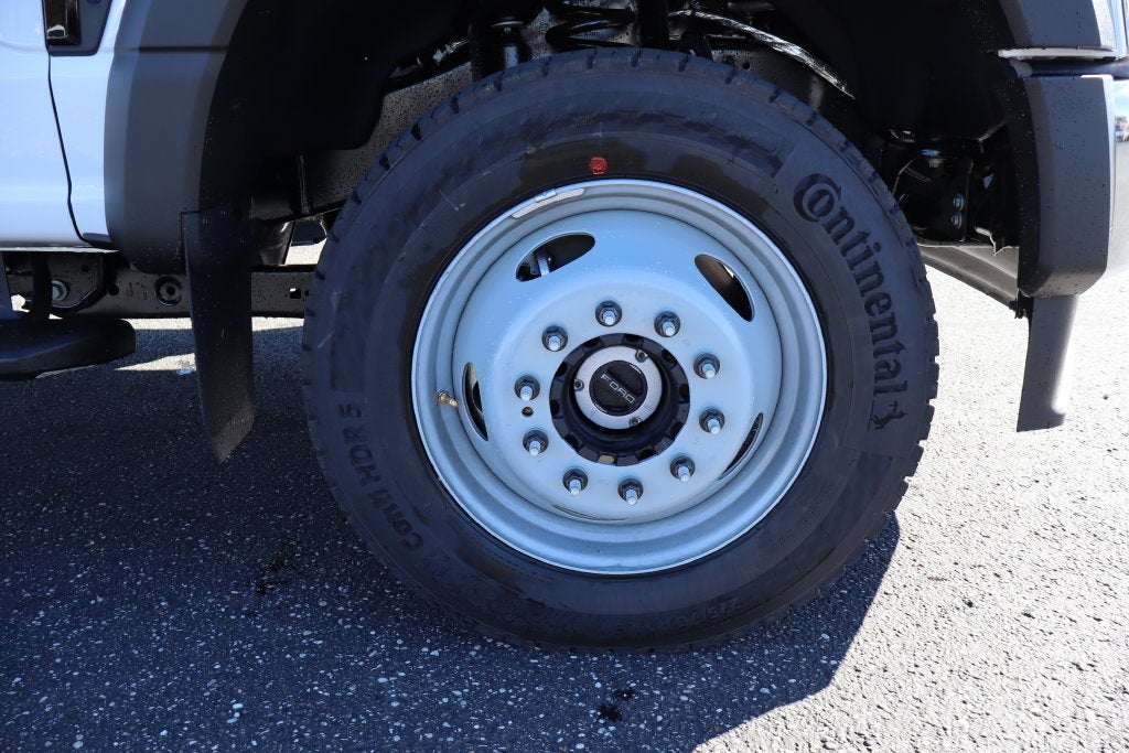 2027 Ford F-550SD XL DRW w/11' Knapheide Service Body