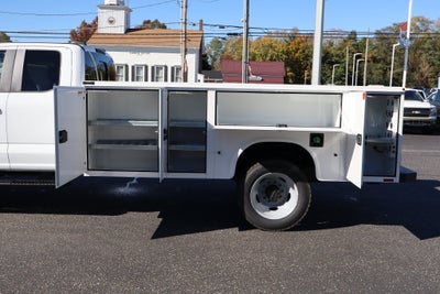 2027 Ford F-550SD XL DRW w/11' Knapheide Service Body