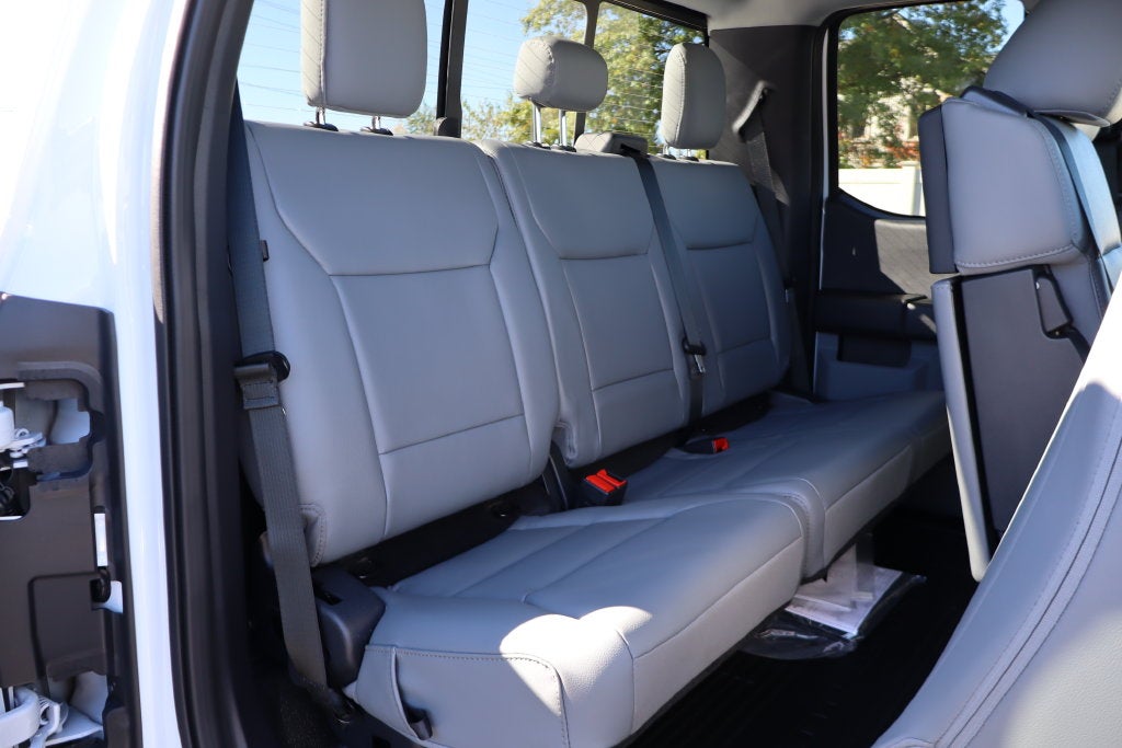 2027 Ford F-550SD XL DRW w/11' Knapheide Service Body