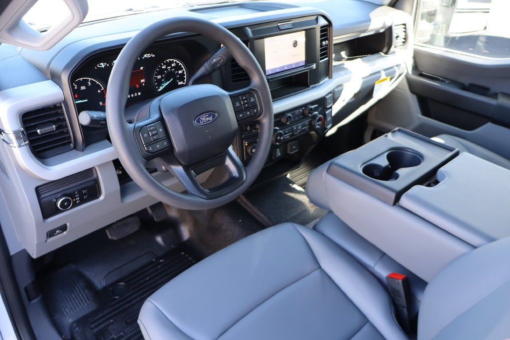 2027 Ford F-550SD XL DRW w/11' Knapheide Service Body