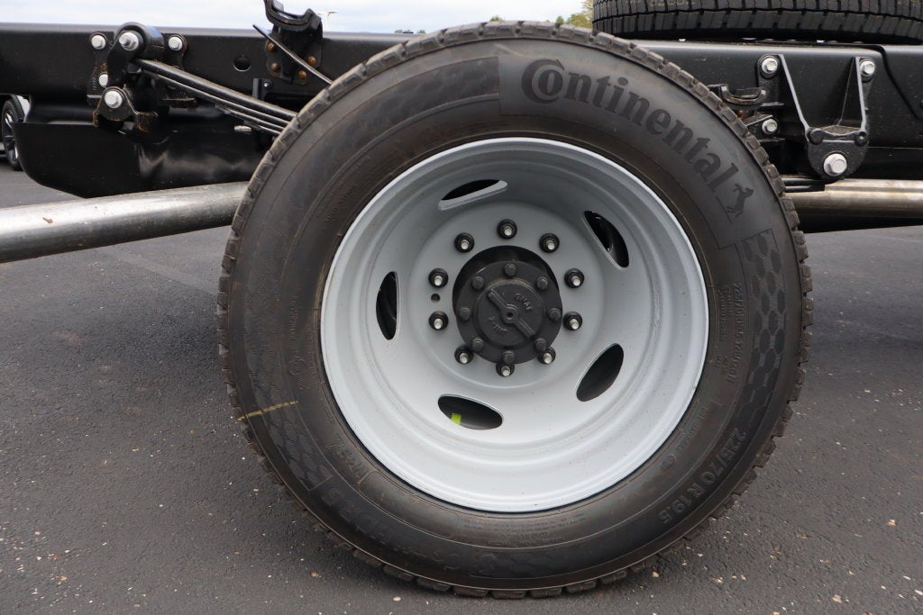 2027 Ford F-550SD XL DRW