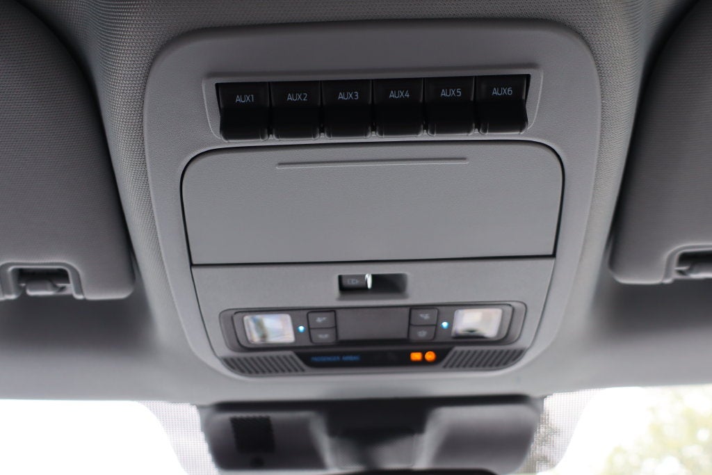 2027 Ford F-550SD XL DRW