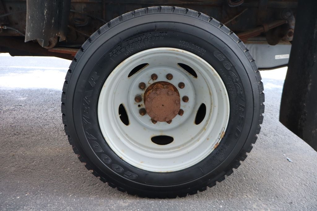 2012 Ford F-450SD XL DRW w/9' Flat Bed