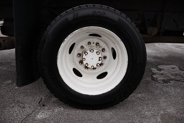 2014 Ford F-450SD XL DRW w/16.5' Stake Body & Rear Tommy Lift Gate