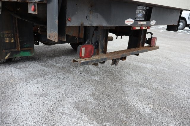 2014 Ford F-450SD XL DRW w/16.5' Stake Body & Rear Tommy Lift Gate