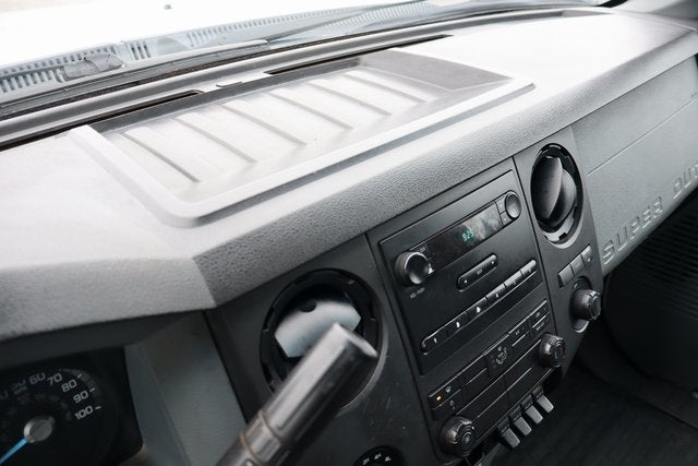 2014 Ford F-450SD XL DRW w/16.5' Stake Body & Rear Tommy Lift Gate