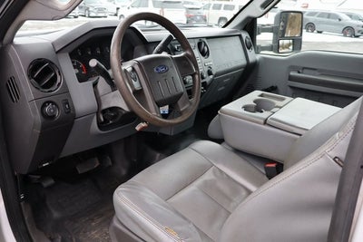 2014 Ford F-450SD XL DRW w/16.5' Stake Body & Rear Tommy Lift Gate