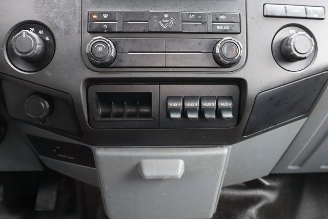 2014 Ford F-450SD XL DRW w/16.5' Stake Body & Rear Tommy Lift Gate