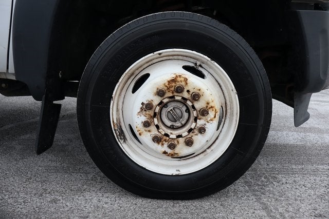 2014 Ford F-450SD XL DRW w/16.5' Stake Body & Rear Tommy Lift Gate