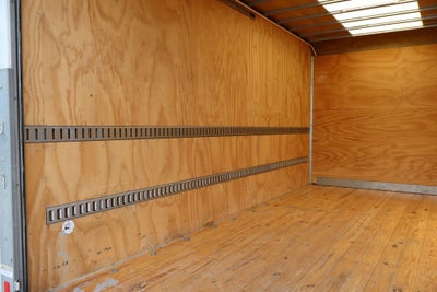 2023 Ford F-550SD XLT DRW w/ 16.5' Unicell Cargo Box