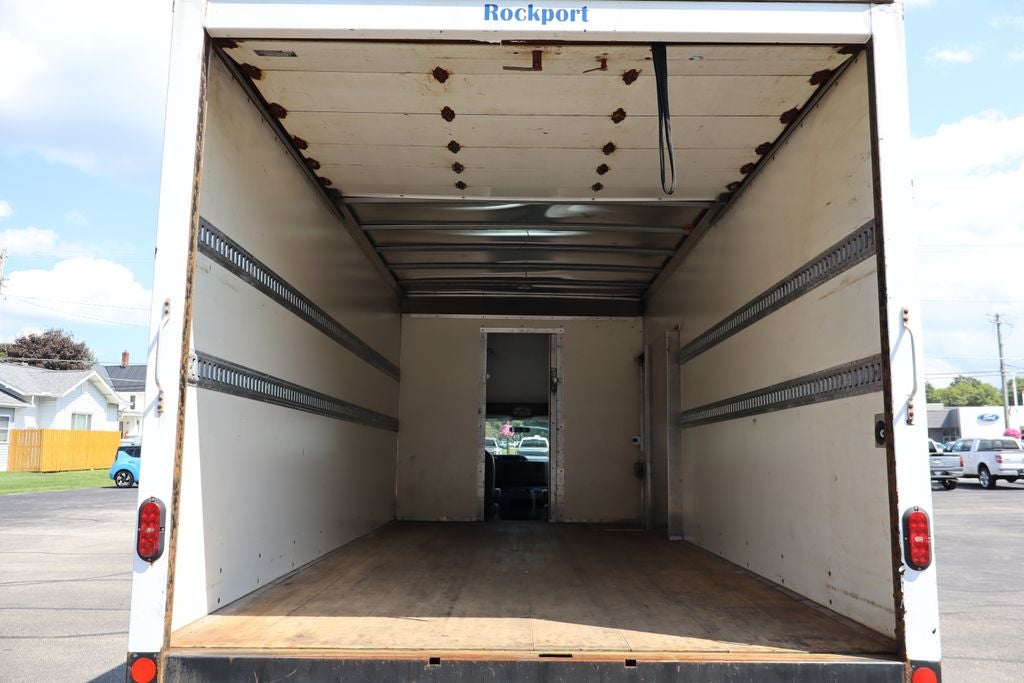 2018 Ford E-350SD Cutaway DRW w/19' Rockport Cargo Box