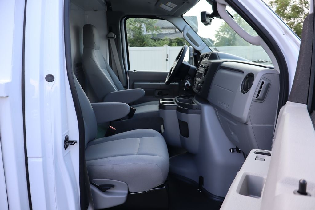 2026 Ford E-350SD Cutaway w/11' Reading Aluminum Classic Service Body
