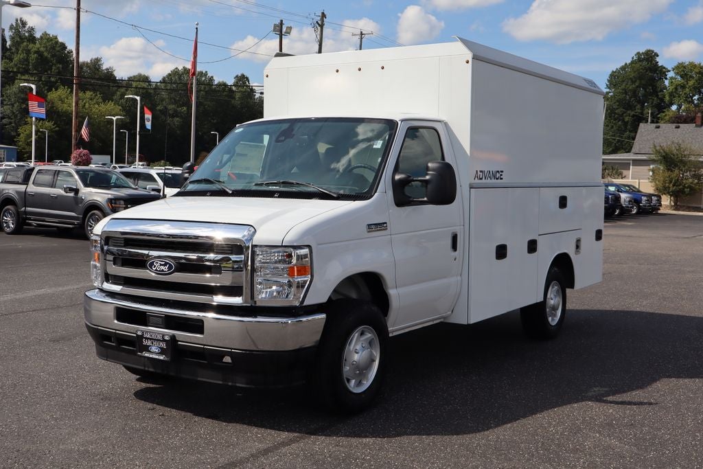 2026 Ford E-350SD Cutaway w/11' EBY Advance Service Body