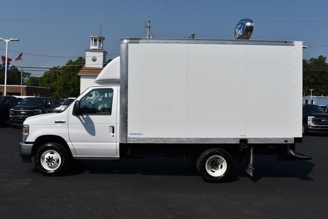 2025 Ford E-350SD Cutaway DRW w/12' Supreme Cargo Body