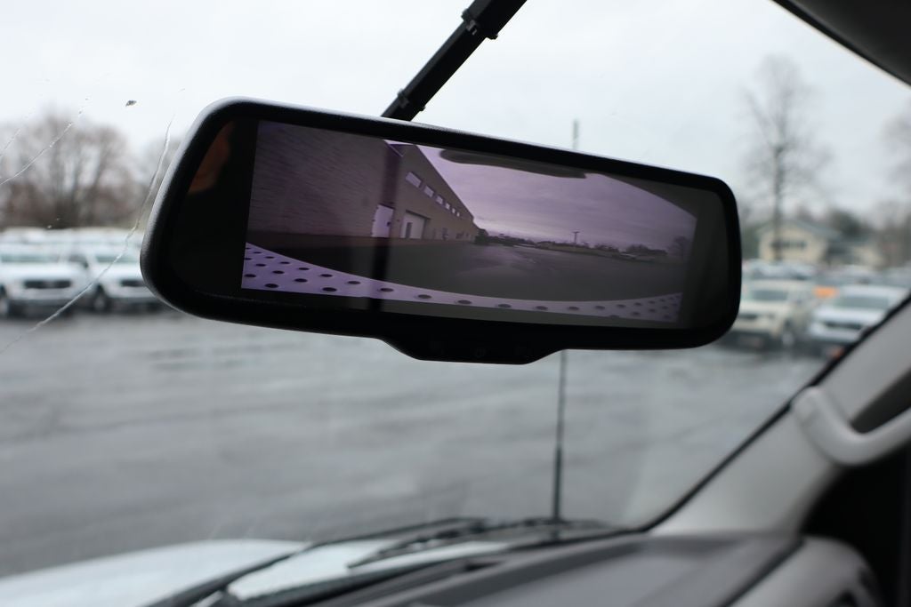 2026 Ford E-350SD Cutaway w/6.25' Reading Enclosed Service Body