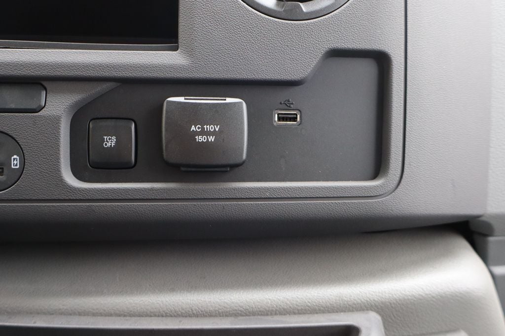 2026 Ford E-350SD Cutaway w/6.25' Reading Enclosed Service Body