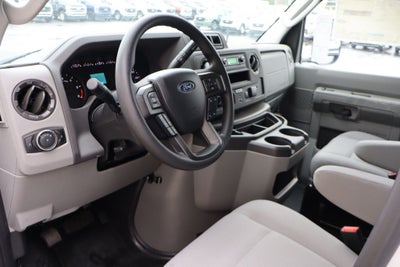 2026 Ford E-350SD Cutaway w/6.25' Reading Enclosed Service Body