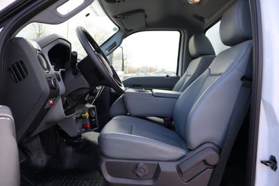 2027 Ford F-750SD DRW w/14' PTO Arbortech Chip Box