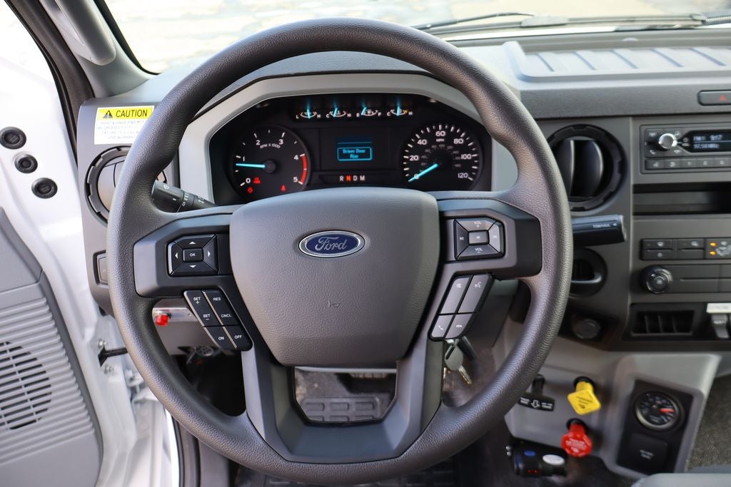 2027 Ford F-750SD DRW w/14' PTO Arbortech Chip Box