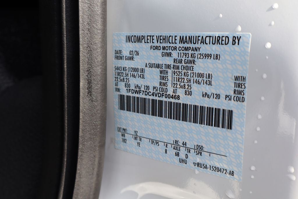 2027 Ford F-750SD DRW w/14' PTO Arbortech Chip Box