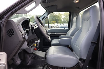 2027 Ford F-750SD DRW Chassis