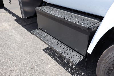 2026 Ford F-750SD DRW w/26' Cross Platform Body