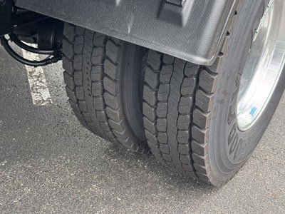 2027 Ford F-750SD Base DRW