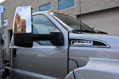 2027 Ford F-750SD Chassis DRW