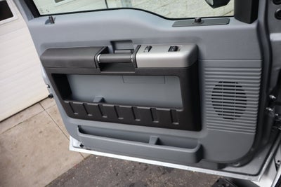 2027 Ford F-750SD Chassis DRW