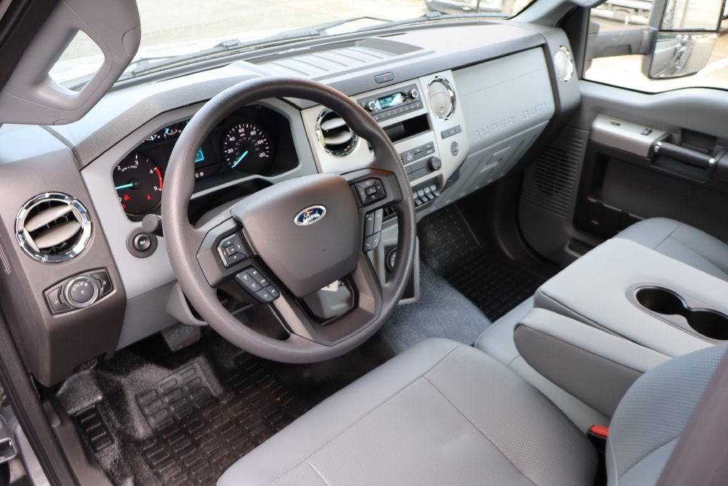 2027 Ford F-750SD Chassis DRW