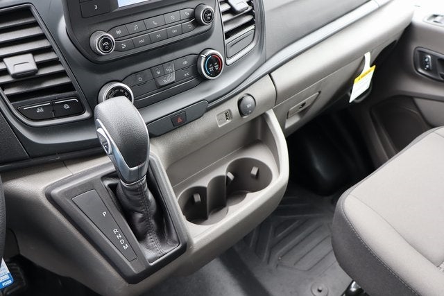 2025 Ford Transit-350 HD LR DRW Cutaway w/17' Aero Cell Cargo Body