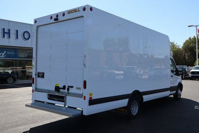 2025 Ford Transit-350 HD LR w/17' Unicell Aerocell Body