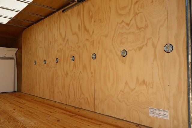 2025 Ford Transit-350 HD LR w/17' Unicell Aerocell Body