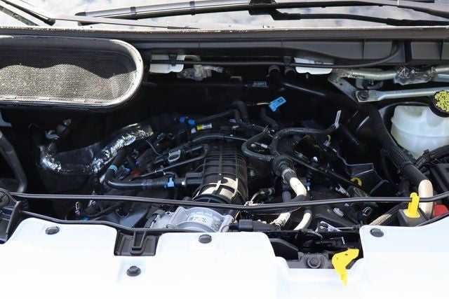 2025 Ford Transit-350 HD LR w/17' Unicell Aerocell Body
