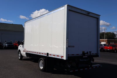 2027 Ford E-450SD Cutaway DRW w/16' Morgan Cargo Box