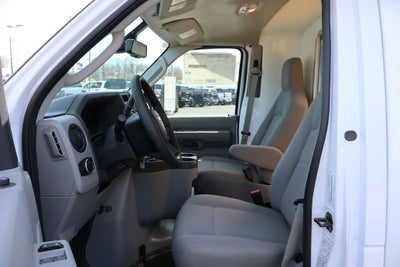 2027 Ford E-450SD Cutaway DRW w/16' Unicell Cargo Box