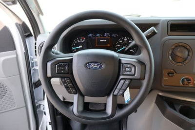 2027 Ford E-450SD Cutaway DRW w/16' Unicell Cargo Box