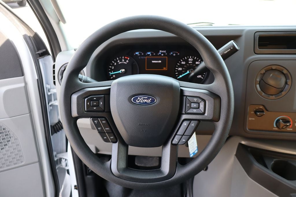 2027 Ford E-450SD Cutaway DRW w/16' Unicell Cargo Box