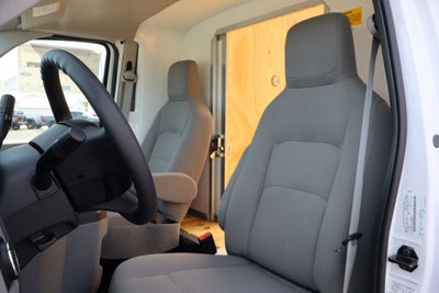 2027 Ford E-450SD Cutaway DRW w/16' Unicell Cargo Box