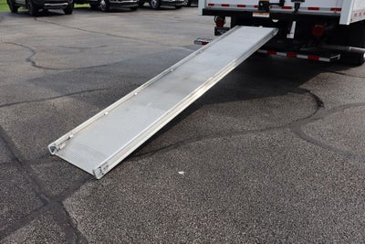 2027 Ford E-450SD Cutaway DRW w/16' Morgan Cargo Box