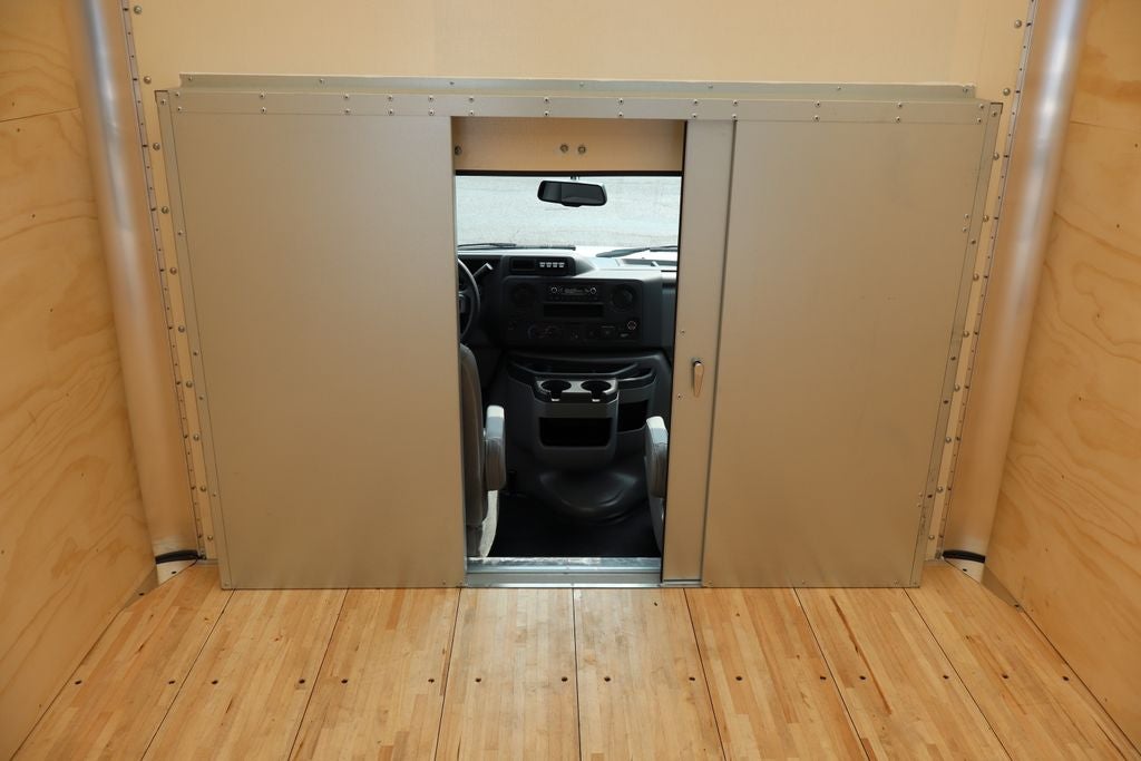 2027 Ford E-450SD Cutaway DRW w/16' Morgan Cargo Box