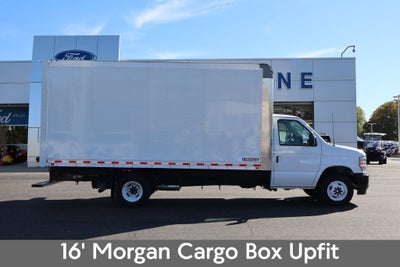 2026 Ford E-450SD Cutaway DRW w/16' Morgan Cargo Box